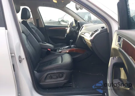 2012 Audi Q5 3.2 Premium Plus z USA, uszkodzony, nr VIN WA1DKAFP7CA074482